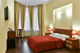 Гостиница Аллегро на Лиговском Санкт-Петербург Малая комната 18-20 кв. м-1