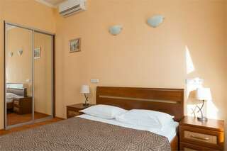 Гостиница Аллегро на Лиговском Санкт-Петербург Малая комната 18-20 кв. м-7