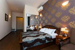 Гостиница Аллегро на Лиговском Санкт-Петербург Комната площадью около 25 кВ. м с дополнительным местом-13