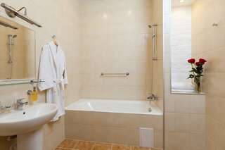 Гостиница Аллегро на Лиговском Санкт-Петербург-0